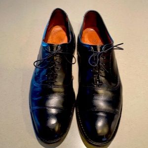 Allen Edmonds Black dress shoe Park Avenue